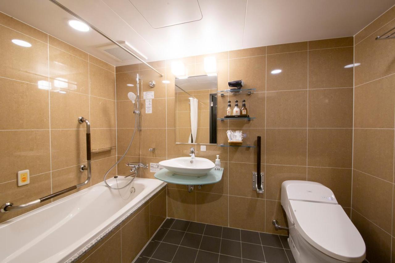 Hotel Trad Replay Osaka Luaran gambar